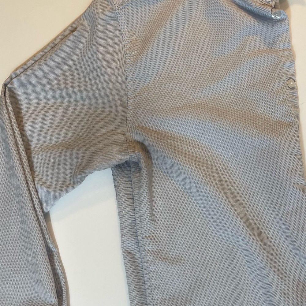 Boy’s button down - Picture 3 of 6